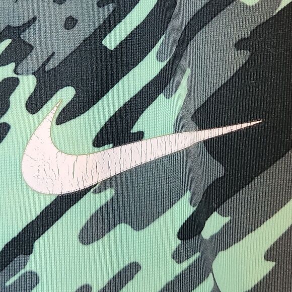 Womens L Nike Dri-Fit Legging 3/4 Crop Green Pattern - Picture 4 of 11